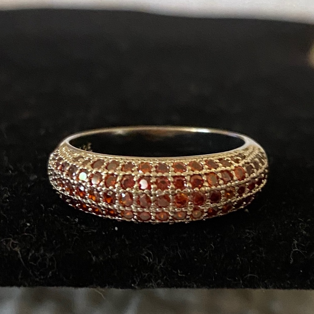 STAMP S925 SILVER GARNET BAND RING - Picture 5 of 7